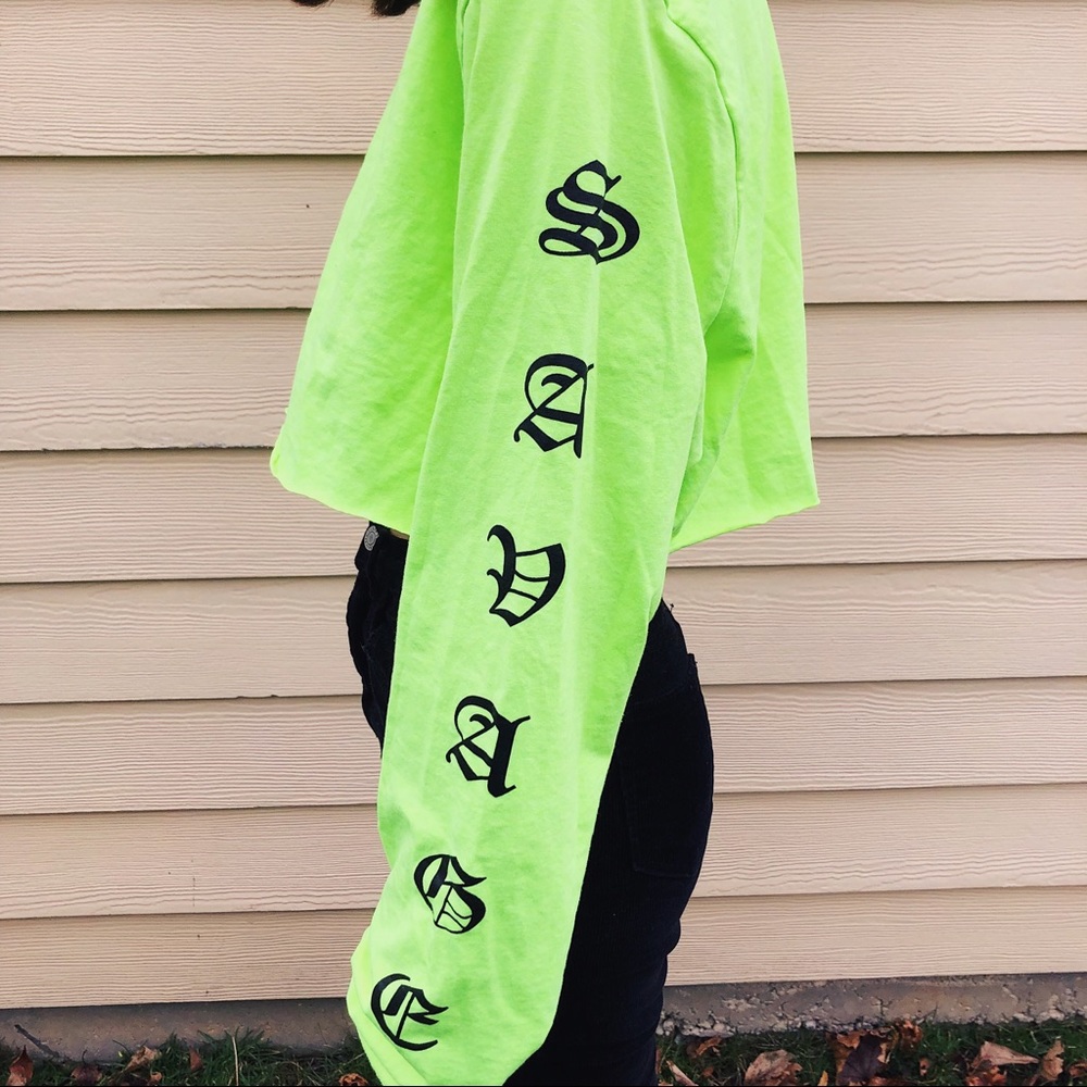 SAVAGE Forever 21 T-Shirt